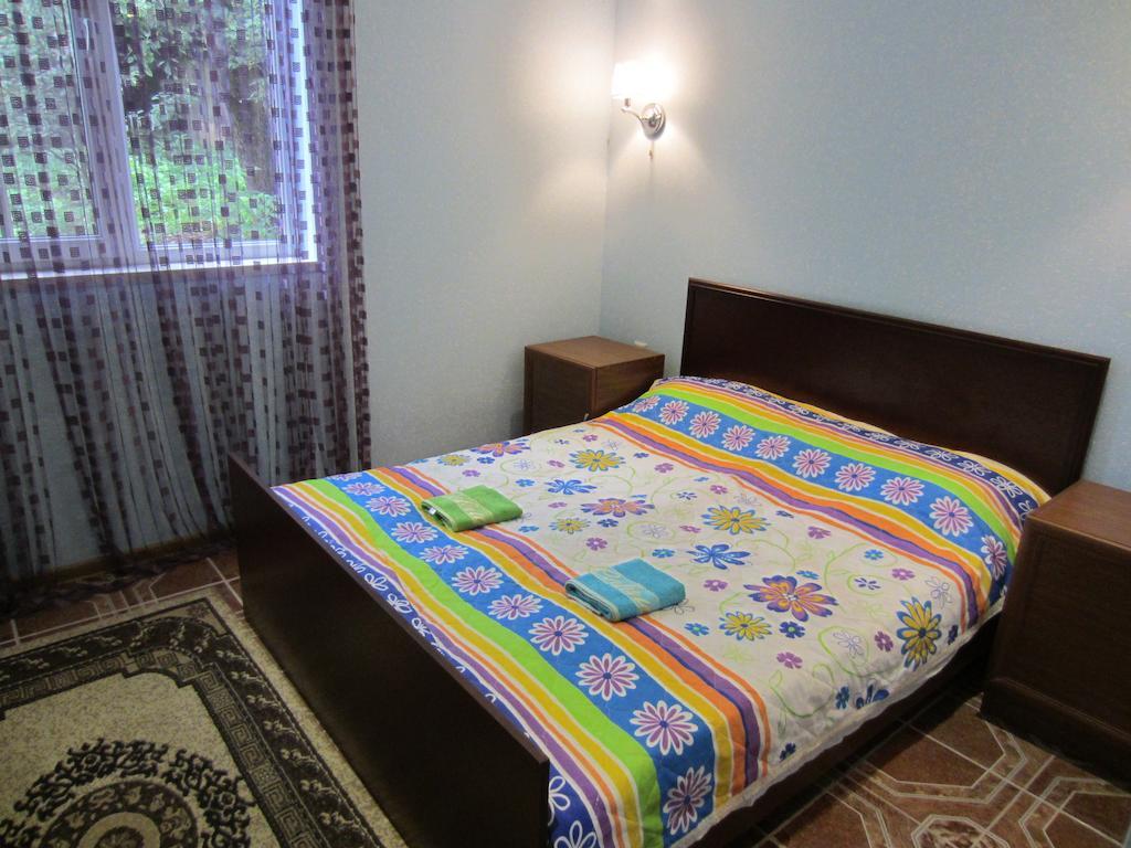 Nina B&B Dilijan Quarto foto